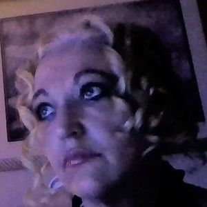 Meet your Posher, Cheryl